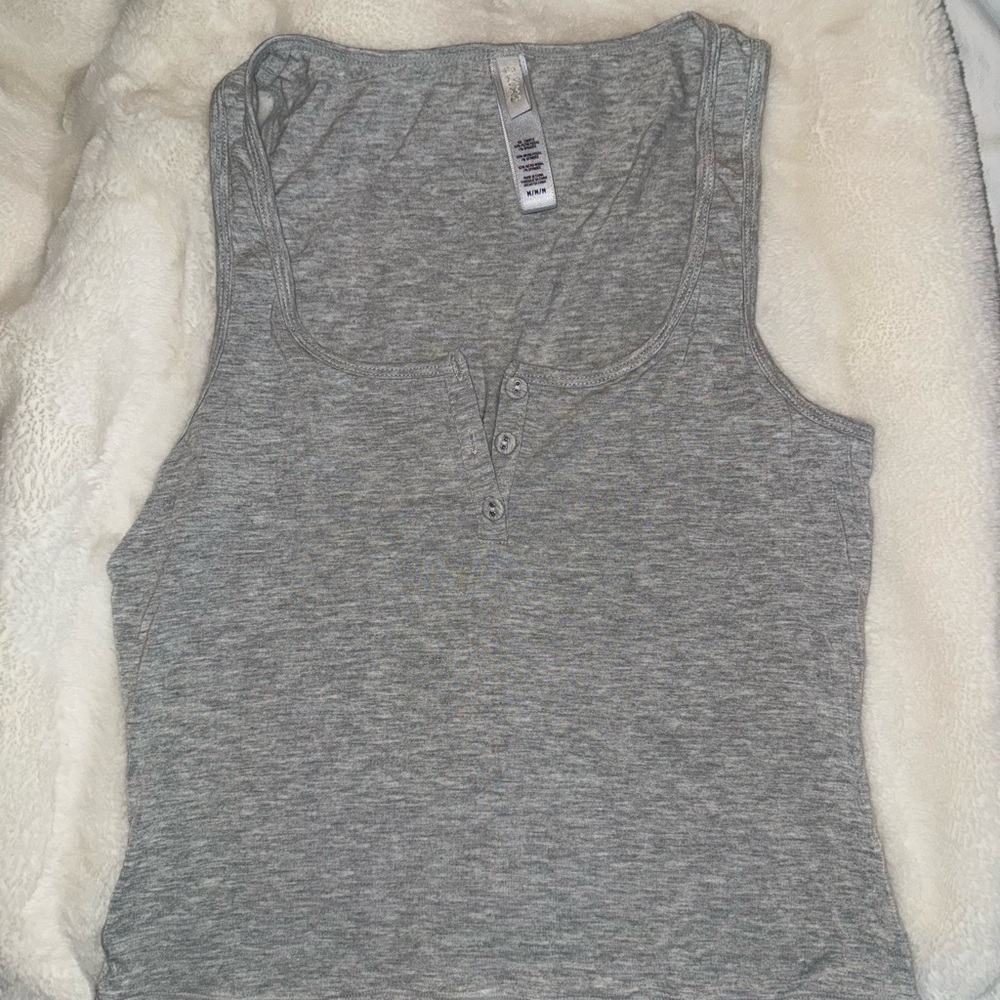 Skims Light Gray Sleeveless Top